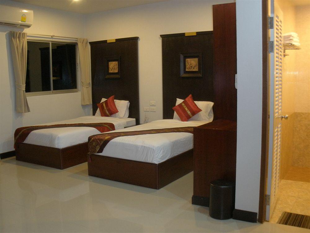 Appartement C.A.P Mansion à Phuket Extérieur photo