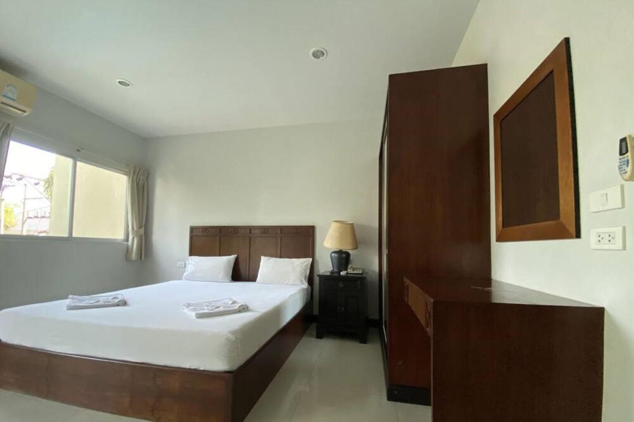 Appartement C.A.P Mansion à Phuket Extérieur photo