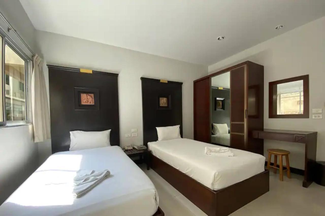 Appartement C.A.P Mansion à Phuket Extérieur photo