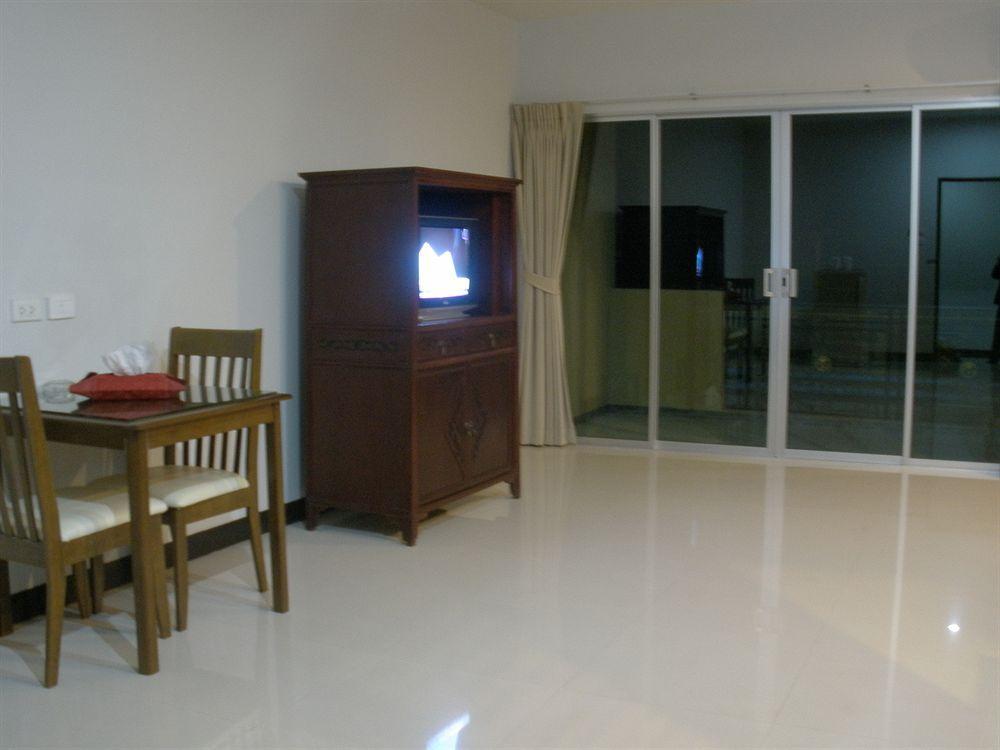 Appartement C.A.P Mansion à Phuket Extérieur photo