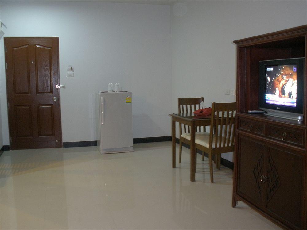 Appartement C.A.P Mansion à Phuket Extérieur photo