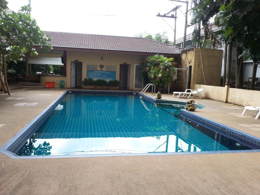 Appartement C.A.P Mansion à Phuket Extérieur photo