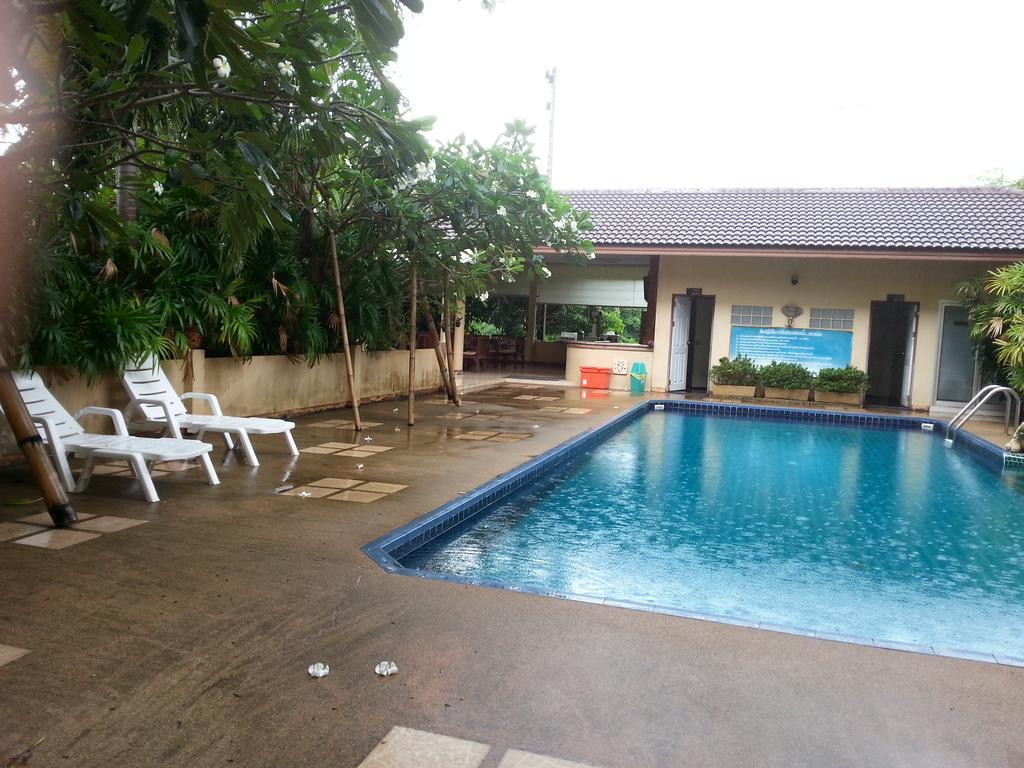 Appartement C.A.P Mansion à Phuket Extérieur photo
