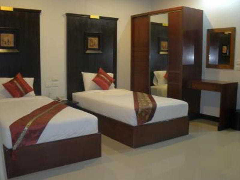Appartement C.A.P Mansion à Phuket Extérieur photo